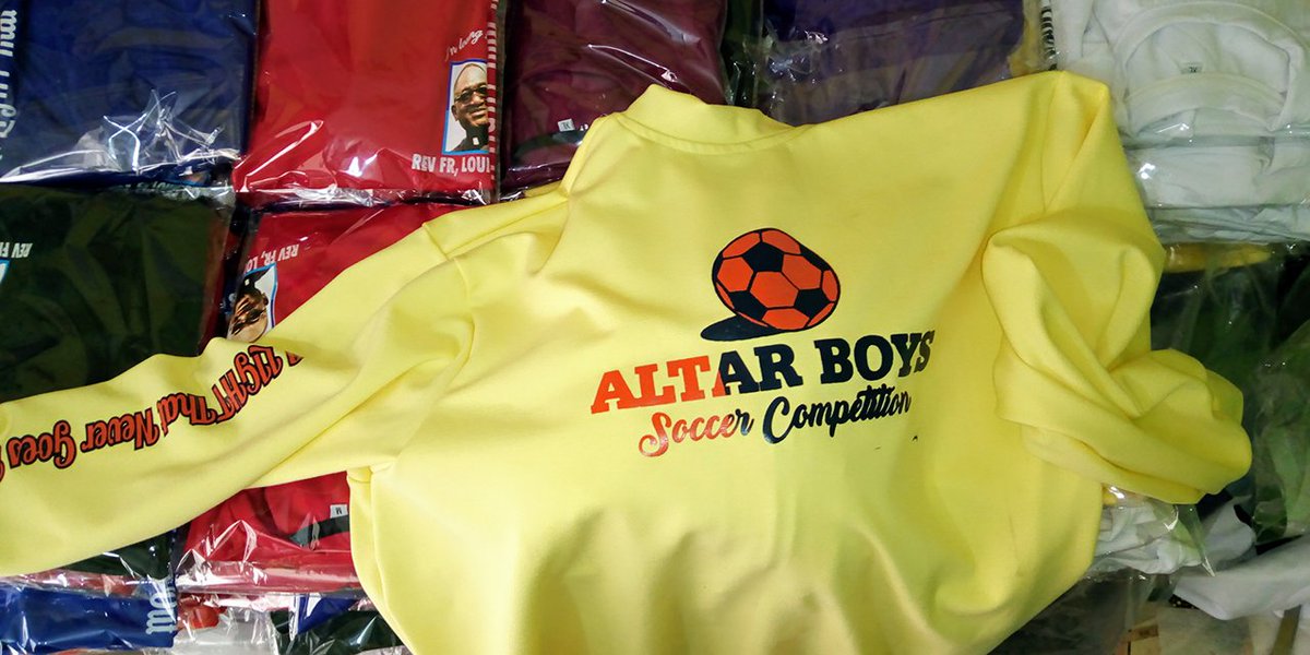 ninedesign_wear's tweet image. Another job delivery in  DELTA STATE, WARRI. we are EVERYWEAR YOU GO 🤗🌏 #Sportwears  #Manualscreenprinting #A5Digitalprinting #Goodquality #Altarboys #soccercompetition #Warri #lagos #Nigeria 

For more enquiry call or whatsapp: +2348186815504, +2348153459823