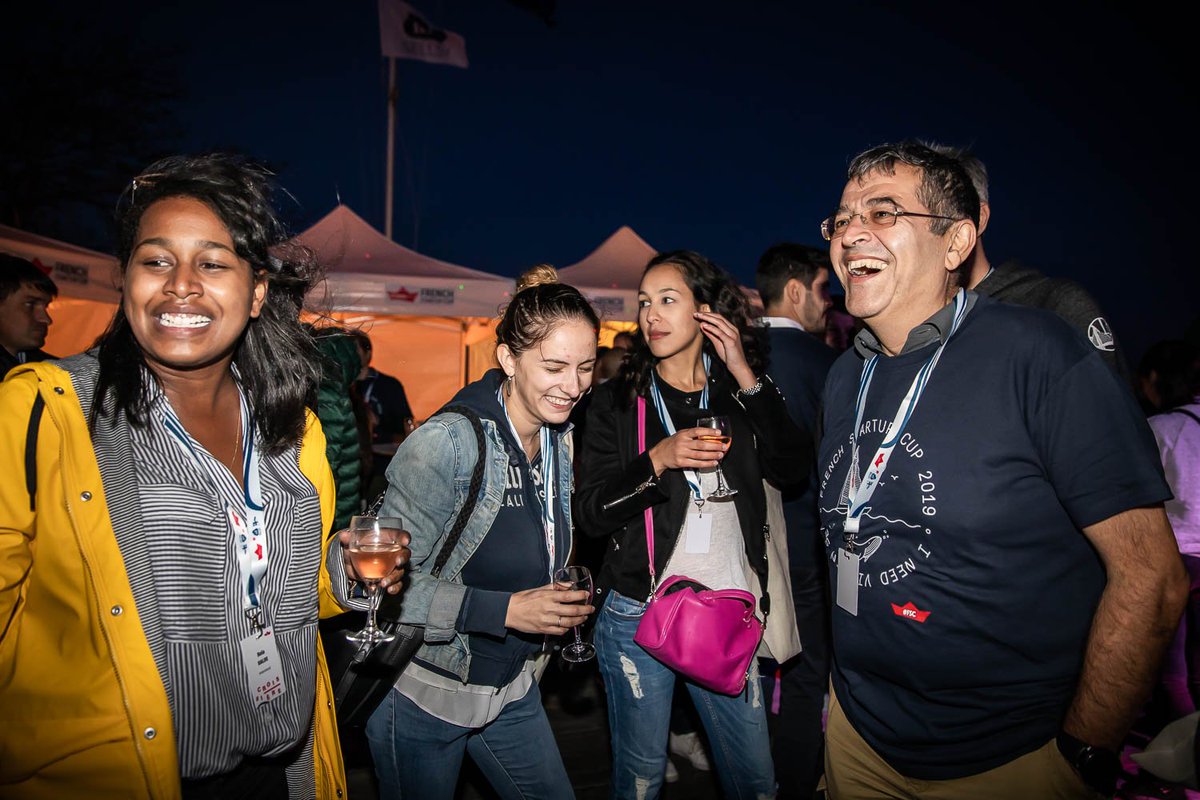 Il y a une semaine nous nous retrouvions pour un superbe week-end Teambuilding. Retour en images sur cette première belle soirée d'ouverture avec vous tous à la <a href="/SRRochelaises/">SRRochelaises</a>