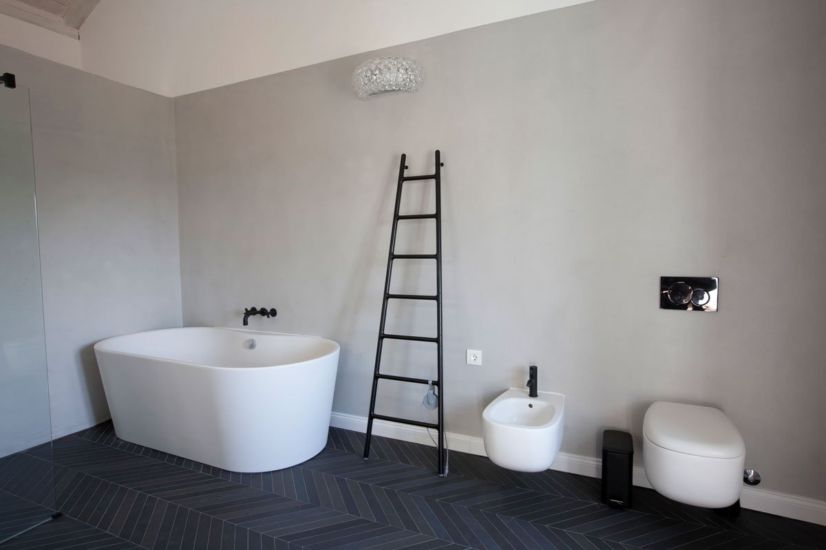 isoplamsrl's tweet photo. https://t.co/selu8E3D6L
🛁The excellent water-repellent characteristics make the Microverlay #cement #resin the ideal solution to give new life to #bathroom walls with a contemporary and personalized style.
#design #interiordesign #decoration #MadeInItaly #architecture #walls https://t.co/dIjdRjzDTV