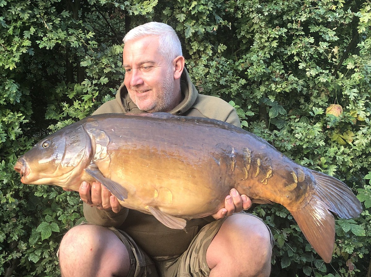 RADAngling tweet media