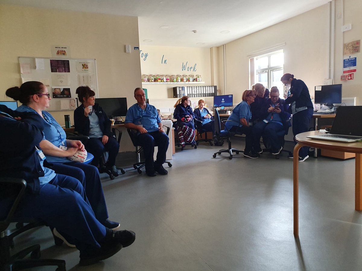 WLannigan's tweet photo. Getting ready for bls session with immunisation team at coathill https://t.co/JfgInwXUze