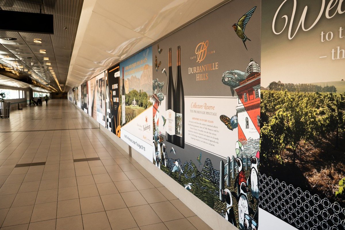 PinotageSA's tweet photo. #PinotageWall. For the next two months visitors to
@CapeTown will be welcomed to #PinotageCountry by this 60 meter #PinotageWall at @capetownint . If you walk past the wall , please upload a photo with the #PinotageWall tag. Cheers!
Remember #PinotageDay on 12 Oct. https://t.co/YgNpKgnPW4