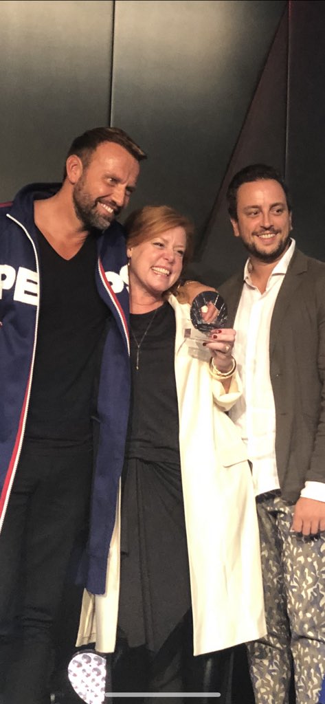 MauroPorcini's tweet photo. Congrats @PepsiCo for the Pentawards recognition last night: 5 Projects awarded + 2 out of the 3 TOP cross-categories trophies 🏆 : 1 Visionary Award and 1 People Choice Award. Thanks @PENTAWARDS. We are humbled and honored. #design #pentawards #pentawards2019 #branddesign https://t.co/UZgTkzsNM9