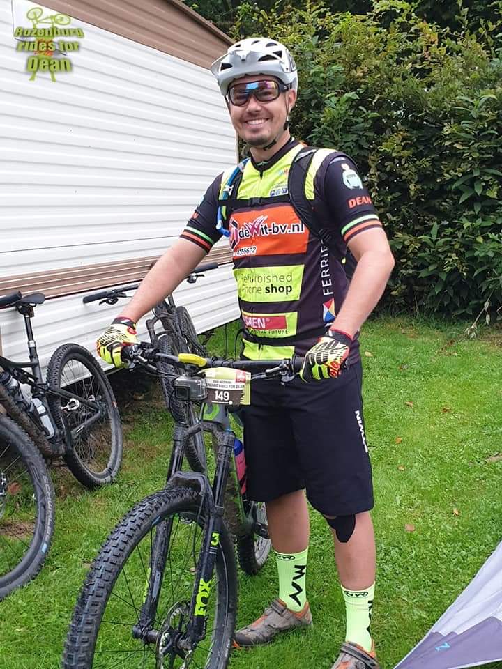 RidesForDean's tweet photo. Dag 6, het eind is in zicht! Onze mannen zijn weer gestart

#FridayMotivation #start #motivation #vandaag #mountains #bikelife #LastDays https://t.co/RL803veXdk