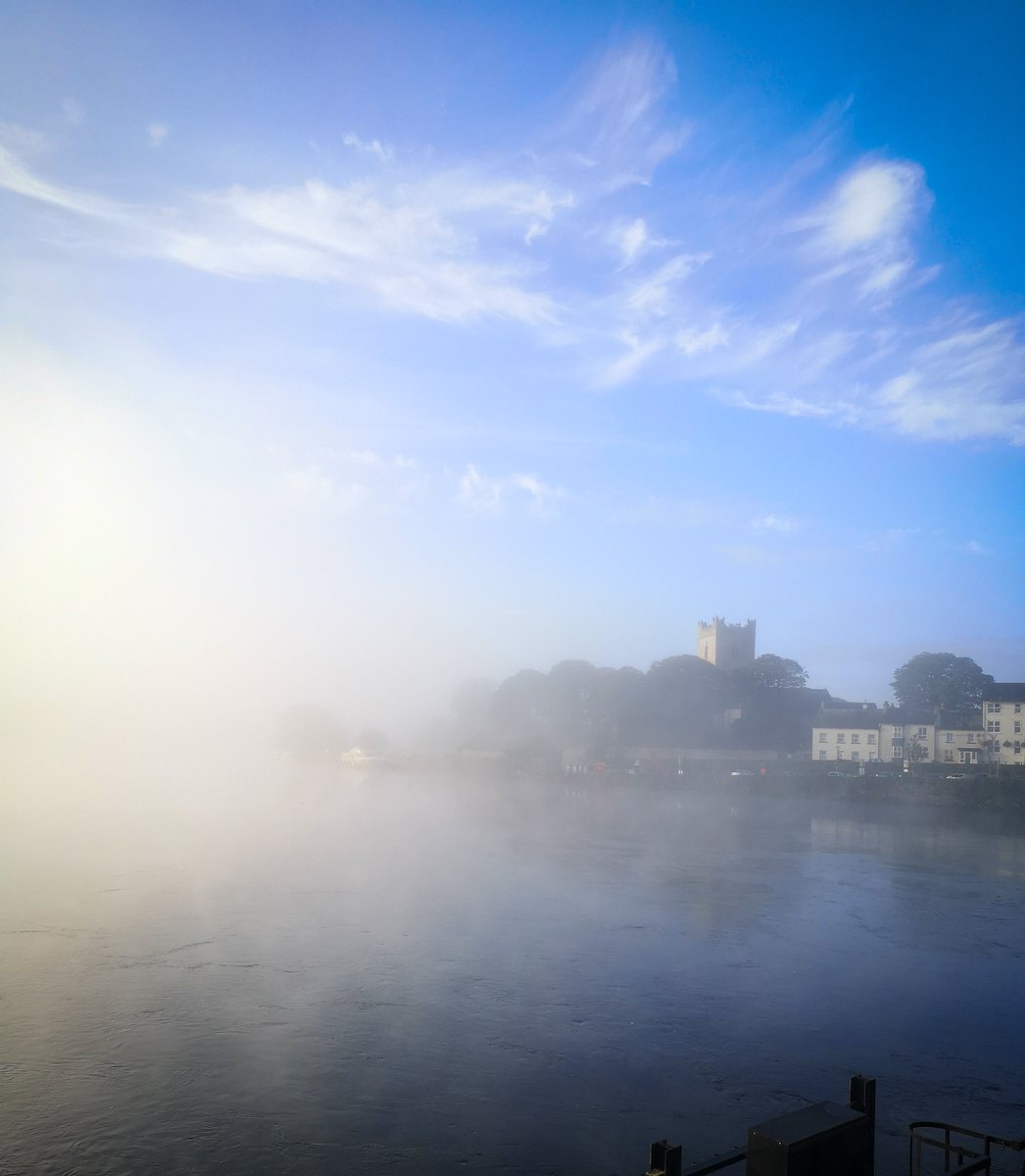 Discover Lough Derg tweet media