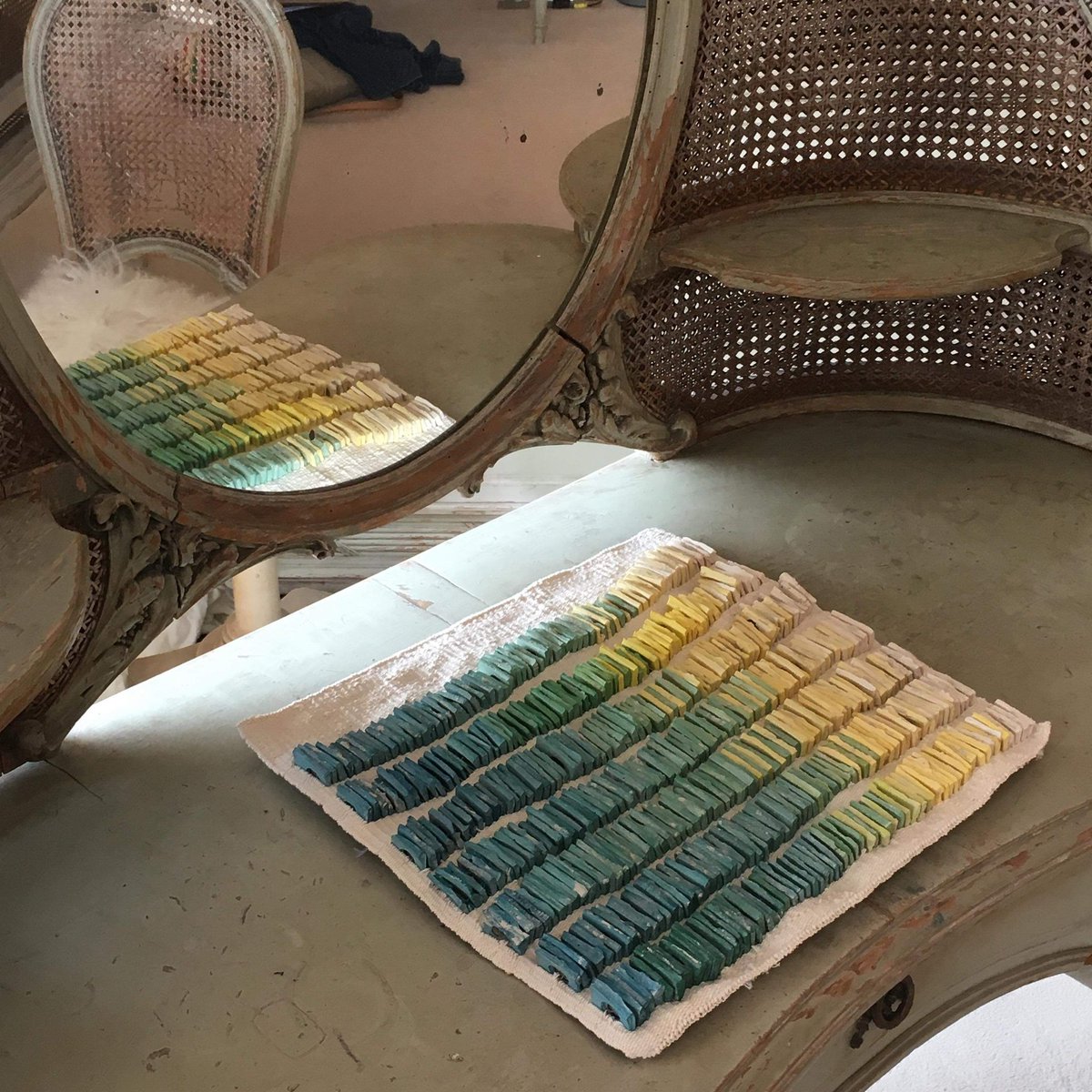 janevwalkley's tweet image. Thanks to @clairebtextiles for this image of my work currently installed at Trereife House as part of @BreezeFair running from 13 -15 Sept 10am - 5pm #tapestryweave #jesmonite