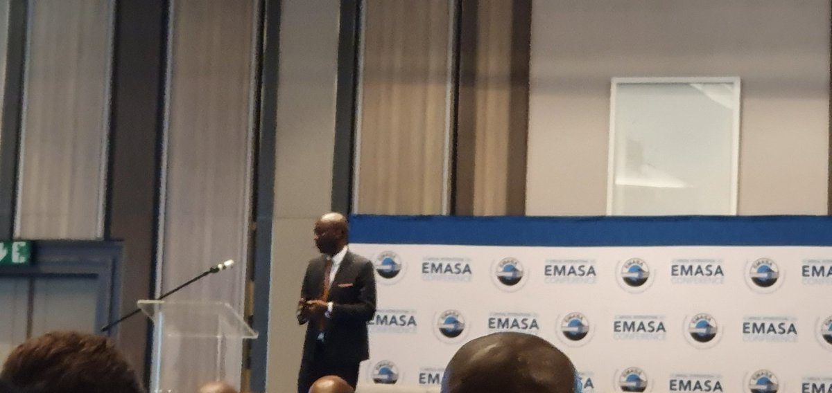 kubeshgovender's tweet photo. "There is a need for teaching to include multilingual pathways for growing and being", Pof Leketi Makaleka
@EMASA_1
#2019emasaconference
#EducationGameChangers https://t.co/PeIlrgX5U8