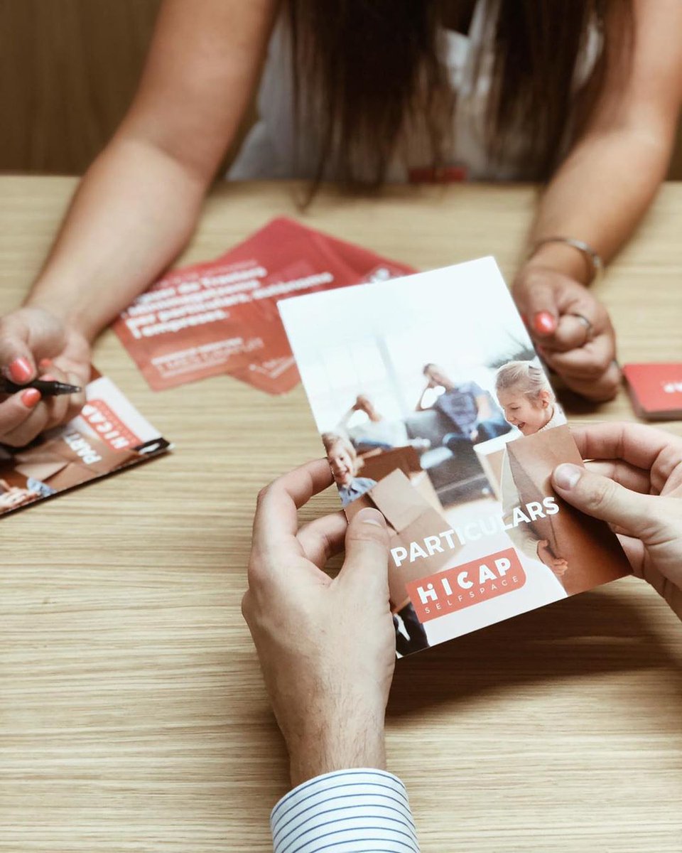 eneutra's tweet image. Perquè a @eneutra no només ens conformem en dissenyar els teus projectes ✏️🖥🌿
Fem la impressió de tot el que necessitis!! #dissenyoffline #manresa #barcelona #design #graphicdesign