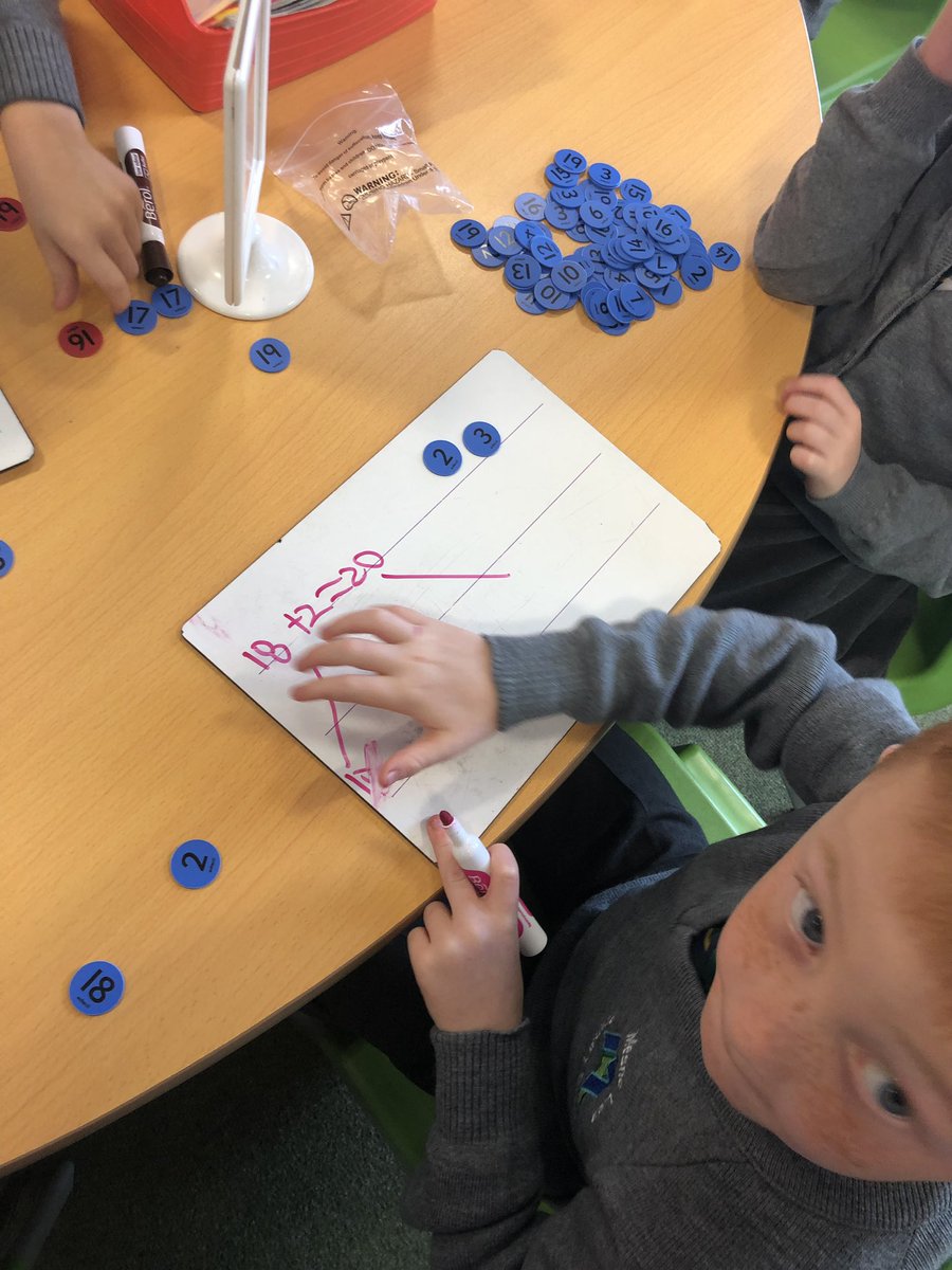 MissAlexander10's tweet photo. Lots of place value and partitioning challenges to end our week in Year2 Yellow. #fridaychallenges #MesneLea https://t.co/DYAzxSGb0O