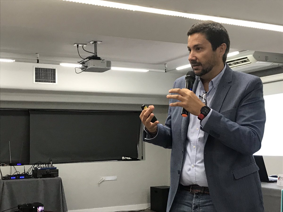 CuestaLozano's tweet photo. 2 de cada 10.000.

Solo dos de cada 10.000 artículos se retractan. Es poco verosímil que nos equivoquemos solo 2/10.000.

El post-peer review es una necesidad y una responsabilidad.

Bravo @jmmorang hoy en el #IIICIIIS https://t.co/h73s2Tolcx