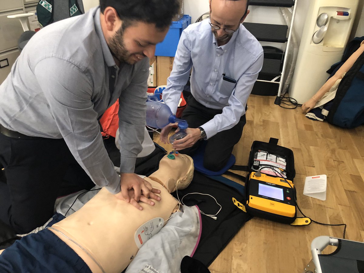 WhitbreadsECG's tweet photo. Essential Life Support refresher underway with the #Hatzola London NW team #essentiallifesupport #BLS #CPR #cardiac @Hatzola #HatzolaNW https://t.co/WB0e4dexQA