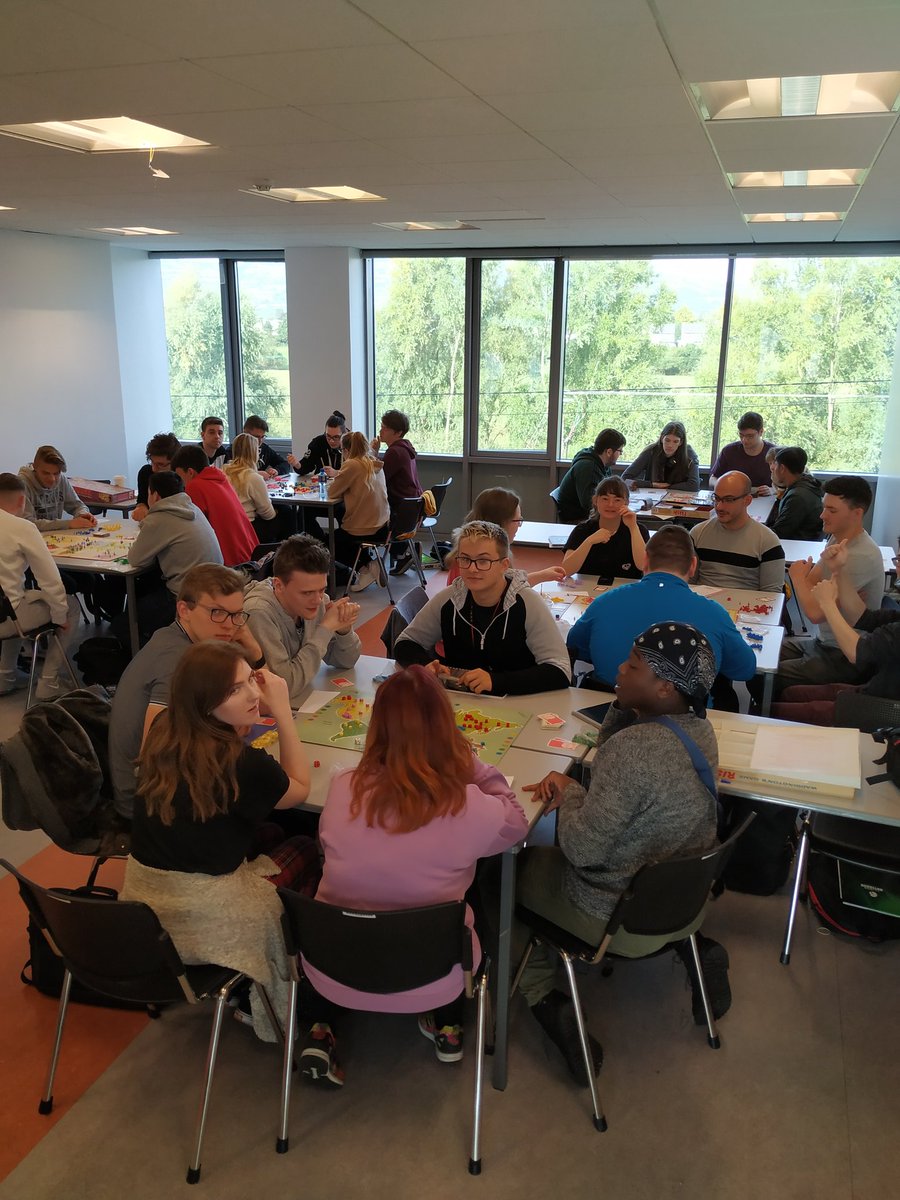 Peter Lowe tweet media