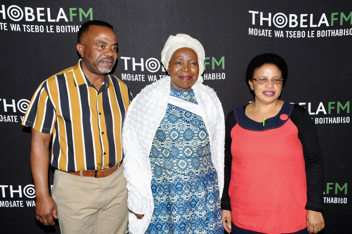 NationalCoGTA's tweet photo. This morning, @NationalCoGTA Minister, @DlaminiZuma  joined the #tfmditlalemeso breakfast show on @ThobelaFMYaka to discuss, among others the new #DistictModel, gender-based violence #GBV and #immigration.

#cogta https://t.co/JjMycFv8Dv