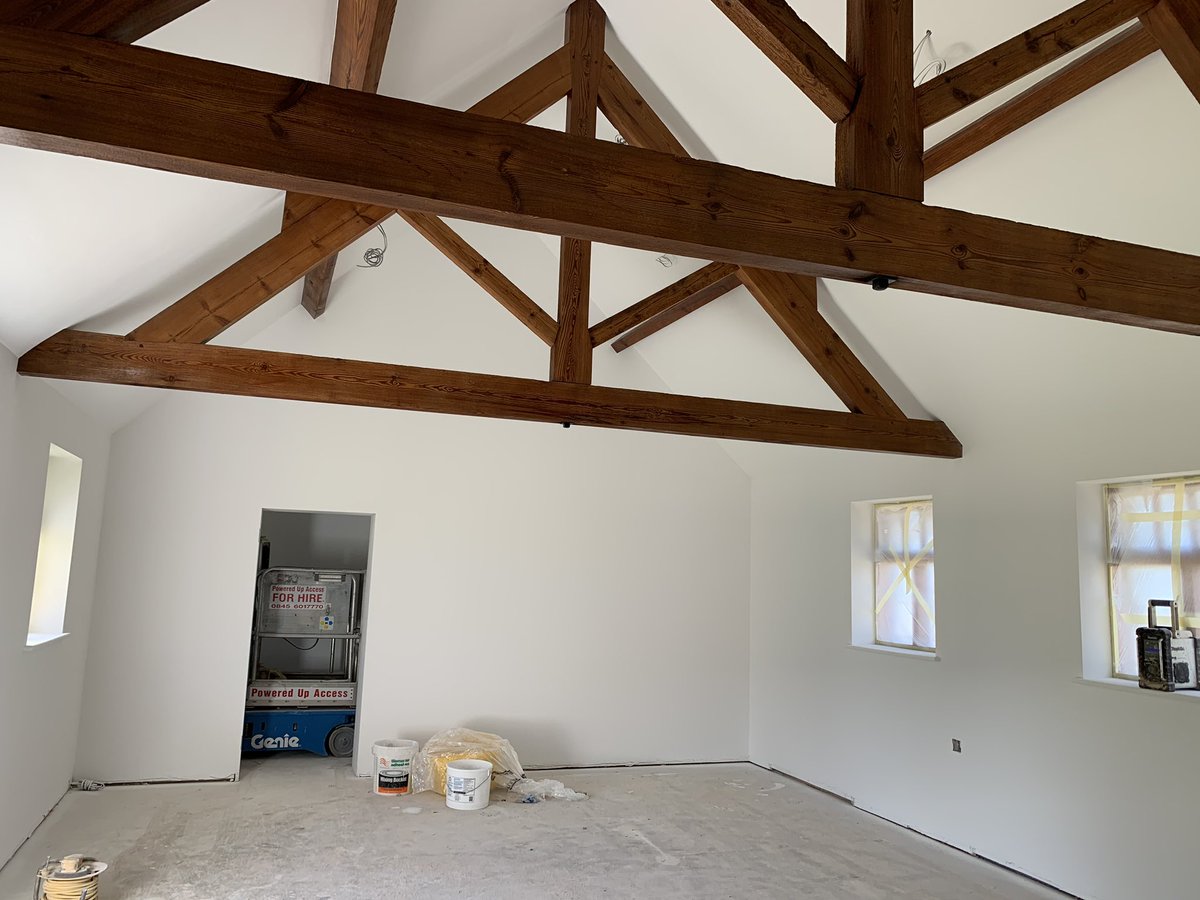 BaldwinConstruc's tweet image. Decorating is well under way at our Charlton Park site as the whole project is starting to come together having rebuilt this listed building into a beautiful new business premises. 

01666 824832

baldwinconstruction.org.uk