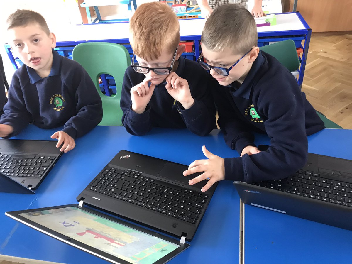 PCAprimary's tweet photo. 2H are using the computers to log into their own @EducationCity accounts. It’s a fun, interactive way to learn about the core subjects. https://t.co/PNsfPJTtDW