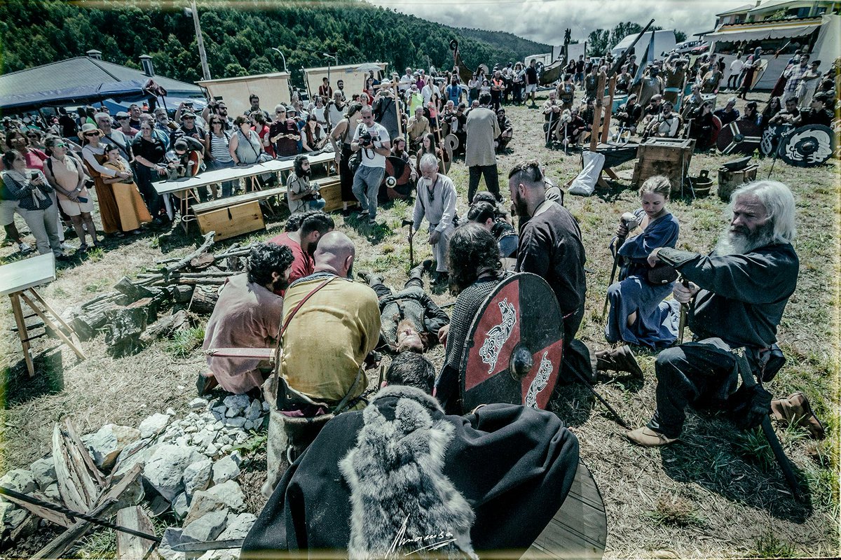 Recordando a ⚔🛡IV Romaxe Viquinga⚔🛡...

 📸 Foto de <a href="/MaensaManu/">Maensa</a>

#OVicedo #Romaxe #Recreación #Historia #Fiesta #Festa #Vikingos #Viquingos #Vikings