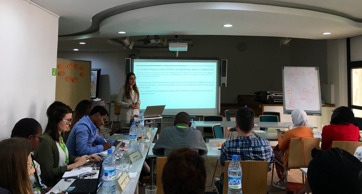 StyliaKampani's tweet photo. Diletta Lauro, Researcher at @UniofOxford explains the ethical implications in reporting about migration, including the (unacceptable) use of "illegal migration". At the #MigrationDataPortal we discuss irregular migration 🔎 https://t.co/1T2GeE5FC5 https://t.co/szzUCc0YkJ