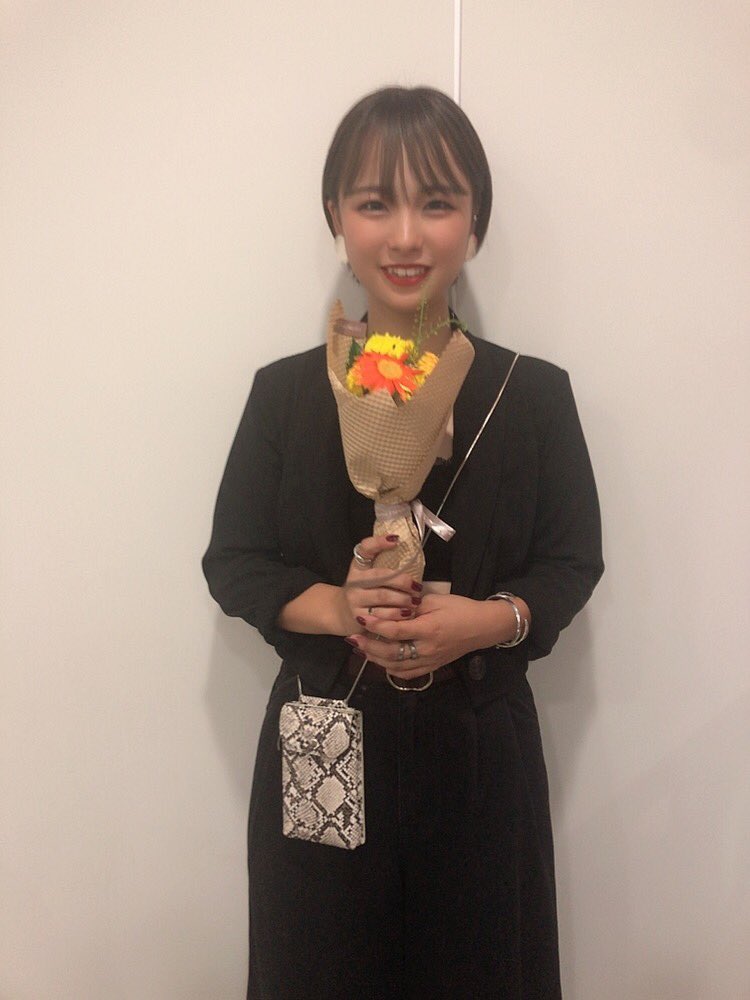 chihiro_19no3's tweet photo. 【第1回ファッションフォトプロジェクト】

RT数でミスリゼクリニック賞が決定するので、たくさんRTお願いします！

この夏1番の思い出のキャンパスコレクションの時の服です🔥

#ミスリゼクリニック #リゼクリニック ＃夏の思い出 #美肌が似合う夏 ＠rizeclinic
#拡散希望
https://t.co/10WtXEjp4U https://t.co/Qo6dWfXtQn