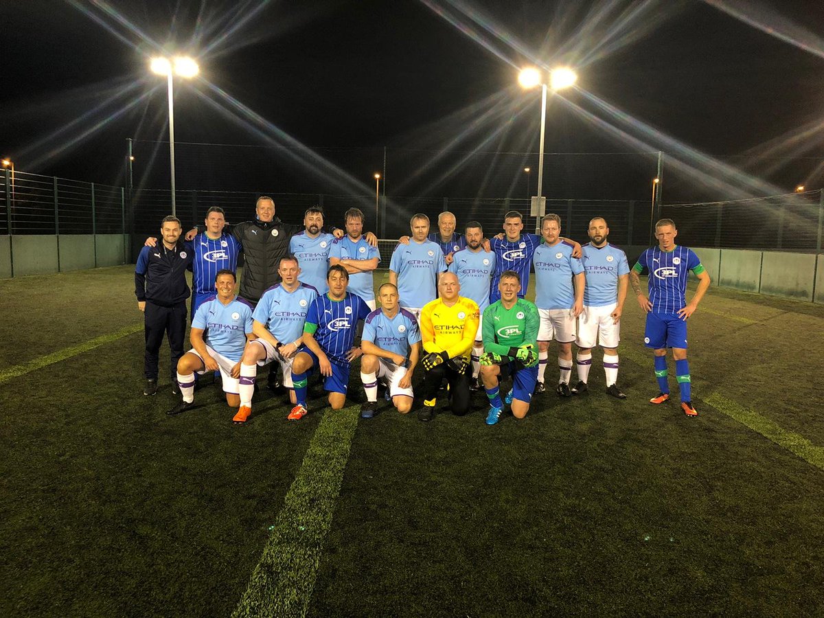LaticsCommunity's tweet photo. โฝ๏ธ Our #Football4Forces team played @citctweets in the final fixture of the North West Veterans League last night.
๐ Latics ended their first season with an excellent victory, thank you to City for hosting, and well done to everyone for a great game!
#wafc ๐ตโช๏ธ๐ https://t.co/8sJAvnhcd3