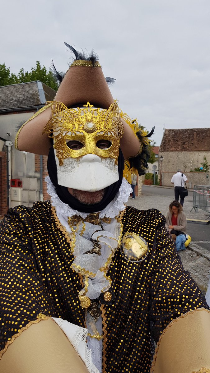 picsfranklin's tweet photo. #dordives #festiphoto45 https://t.co/KQLmbbN2Fp