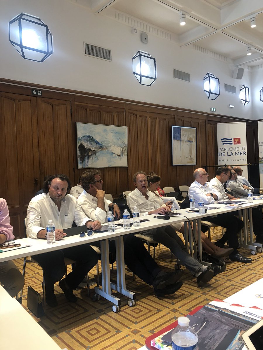 Bel échange ce matin avec tous nos Présidents de Régions #FRTP  aucun sujet tabou :GNR, délais de paiement des donneurs d’ordre publics , préparation élections locales ... merci <a href="/GiorgiucciO/">GIORGIUCCI Olivier</a> pour son accueil à <a href="/villedesete/">Ville de Sète</a> ! <a href="/FNTP_info/">Les Travaux Publics</a> <a href="/cavagneb/">Bruno Cavagné</a>