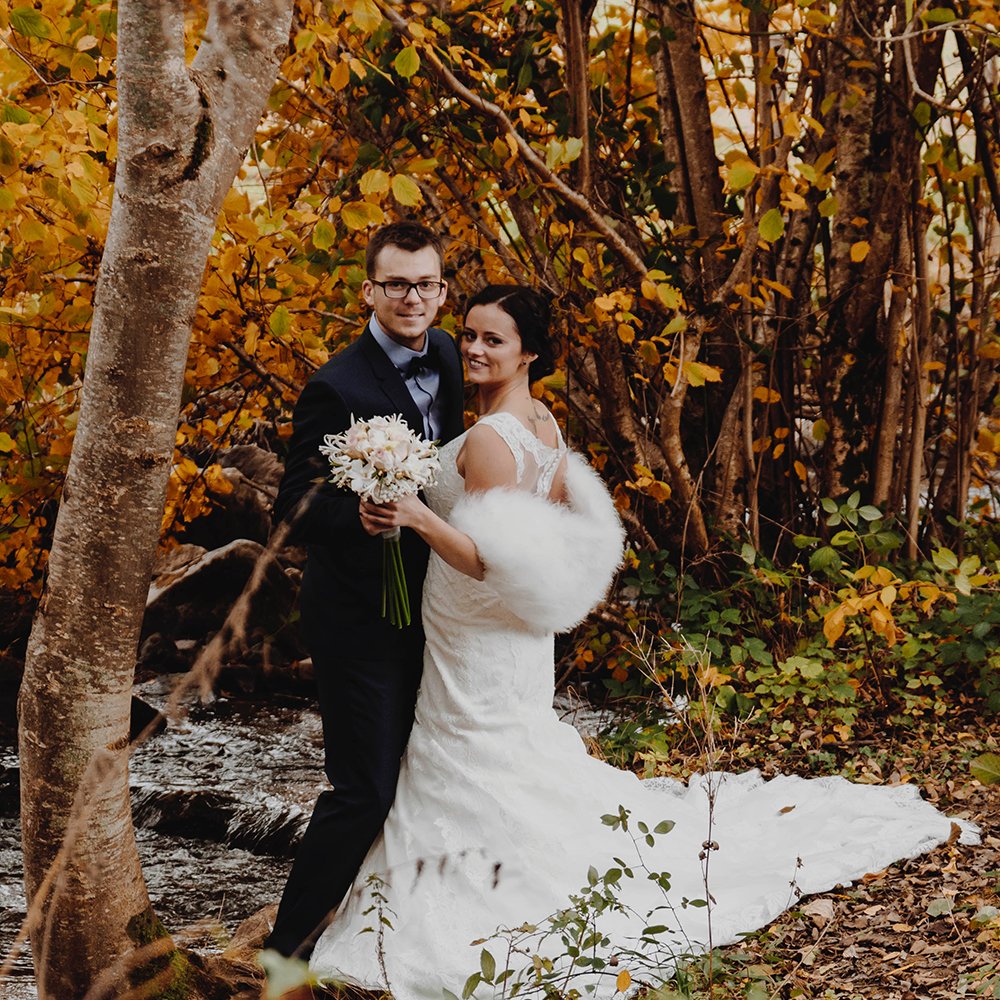 Everyone loves an autumn) wedding! #seafielddental #seafieldfacialaesthetics #bridetobe #dublindentists #dentistry #cosmeticdentistry #dentist #hygienist #skindublin #greatskin #smiledesign #skintreatments #botox #fillers #healthysmile #weddingwhitesmile #confidence #smile