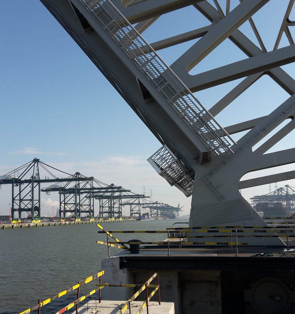 skymanint's tweet photo. In need of a gantry solution? Let us know and we will happily try to help you! #skymanexperience https://t.co/Tgnt71XCAJ