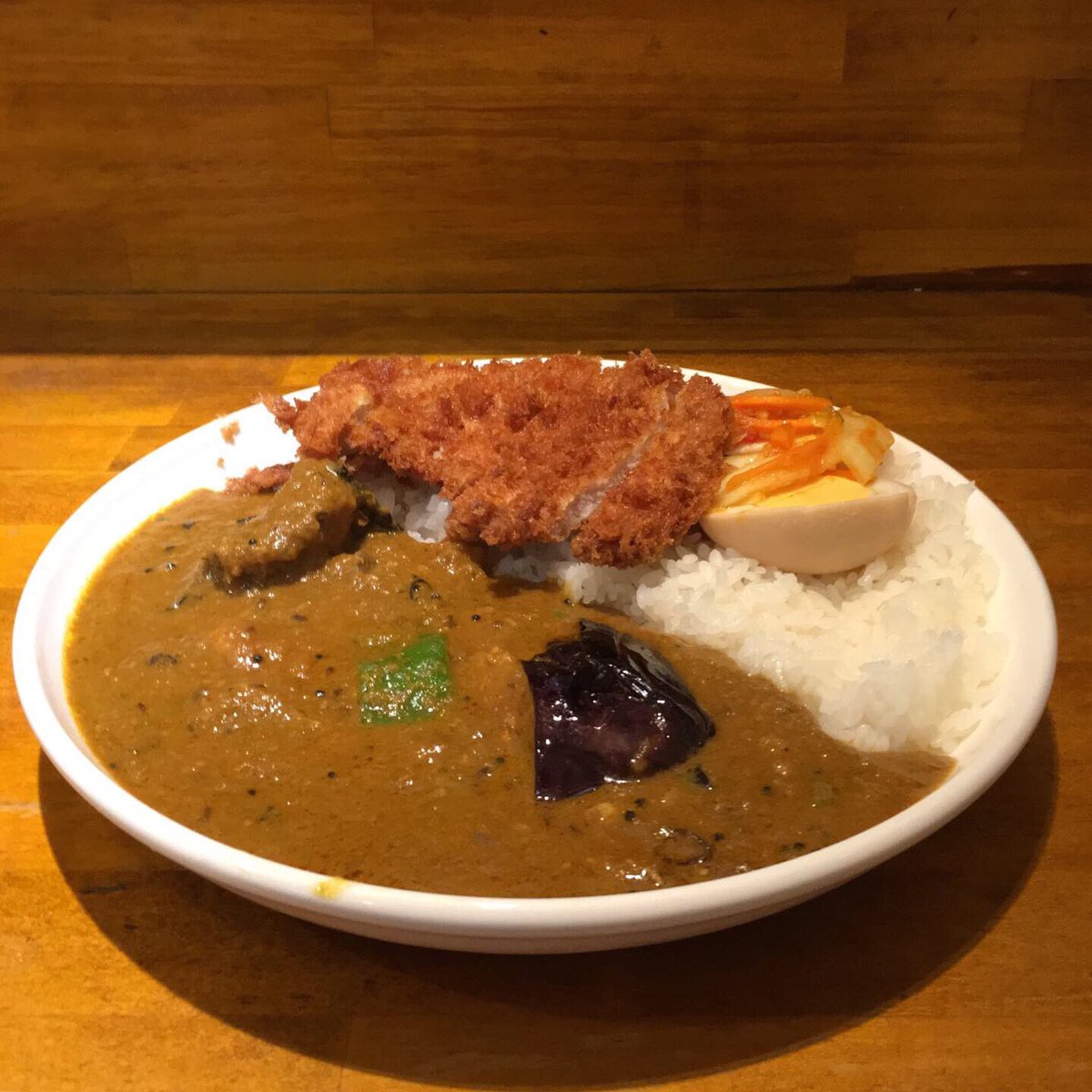 カレー旅 ライター田嶋章博 これがやりたかったんす ホールスパイスカレー カツトッピング ホールコリアンダーが口の中で流星群のように弾けるワイルドさ なんて食いしん坊で欲しがりな食べ物なんだ スパイスカツカレー ロダン 八丁堀カレー カレー旅 ライター田嶋章博 これがやりたかったんす ホールスパイスカレー カツトッピング ホールコリアンダーが口の中で流星群のように弾けるワイルドさ なんて食いしん坊で欲しがりな食べ物なんだ スパイスカツカレー ロダン 八丁堀カレー