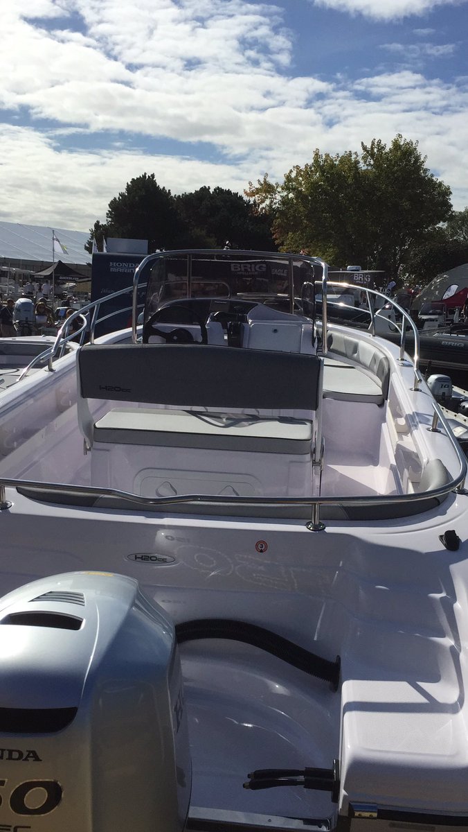 Gorgeous day at #SIBS to launch our new boat builder alliances. I feel a pan brand event coming on.....