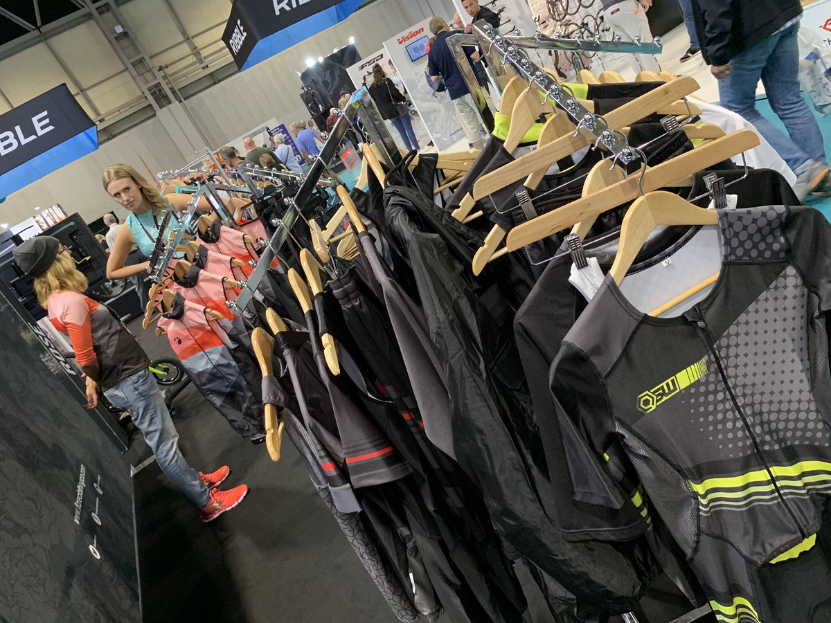 RGMM_UK's tweet photo. We also have @SeeFlareCo and @QSW_Sports on the stand in the @CycleShow available to buy and try-on. We’ve got some #CustomKit to see and our full ranges of #cycling and #triathlon kit there. #NewProduct #BritishBrand https://t.co/PNqQz2DaY1
