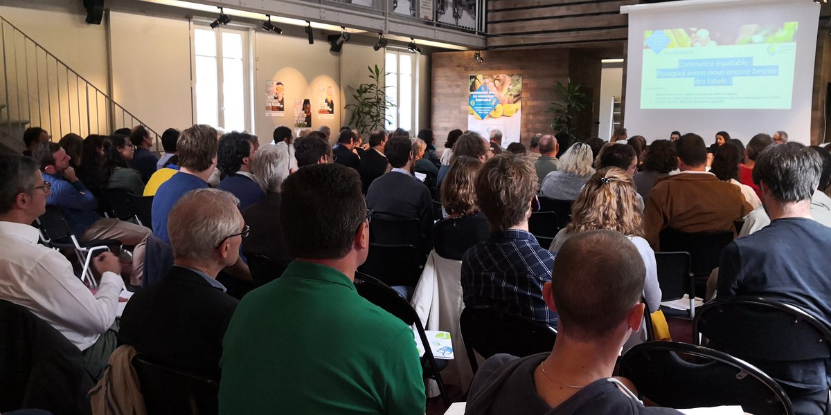"Commerce équitable : pourquoi avons nous encore besoin des labels ?" <a href="/EquitableFrance/">Commerce Équitable France</a> met la lumière sur l Information du conso et sur l impact des allégations. #prixjuste #information et #education