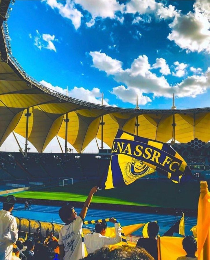 SalemAlOthman's tweet photo. مثل هذه المباريات الجمهور هو اللاعب رقم 1 وبأذن الله جماهير الشمس لن تخيّب هذا المساء نجوم ناديها 
فالنا الفوز والثلاث نقاط بأذن الله 💛
#النصر_الشباب https://t.co/mXi1fJind4