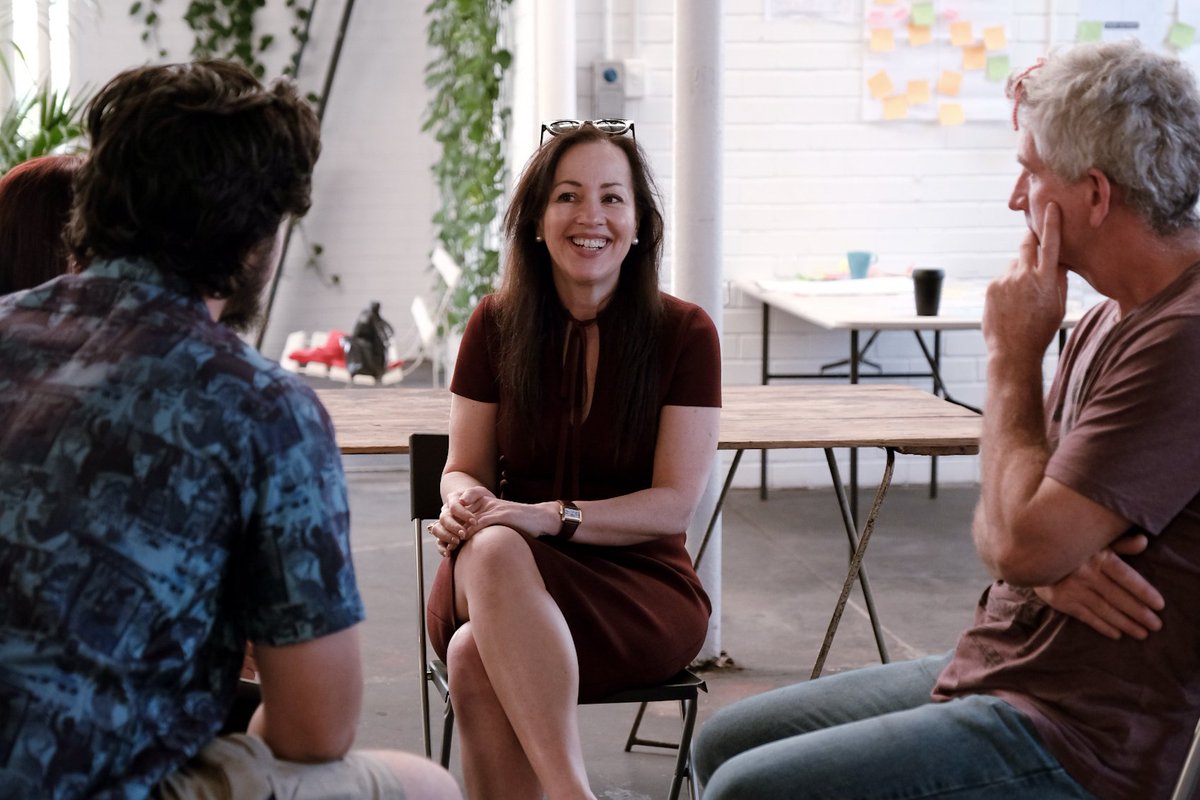princestrustau's tweet photo. A huge thank you to our amazing #entrepreneurial speakers @zero2heroAU Founder @ashleejharrison, @FionaKalaf, Alex of @voyagerestate, Franco of @spacetoco &amp; #vetrepreneur Racheal for sharing their tips &amp; tricks with our 22 #Enterprise4Veteran participants this week 👏 https://t.co/5EUcX02srp