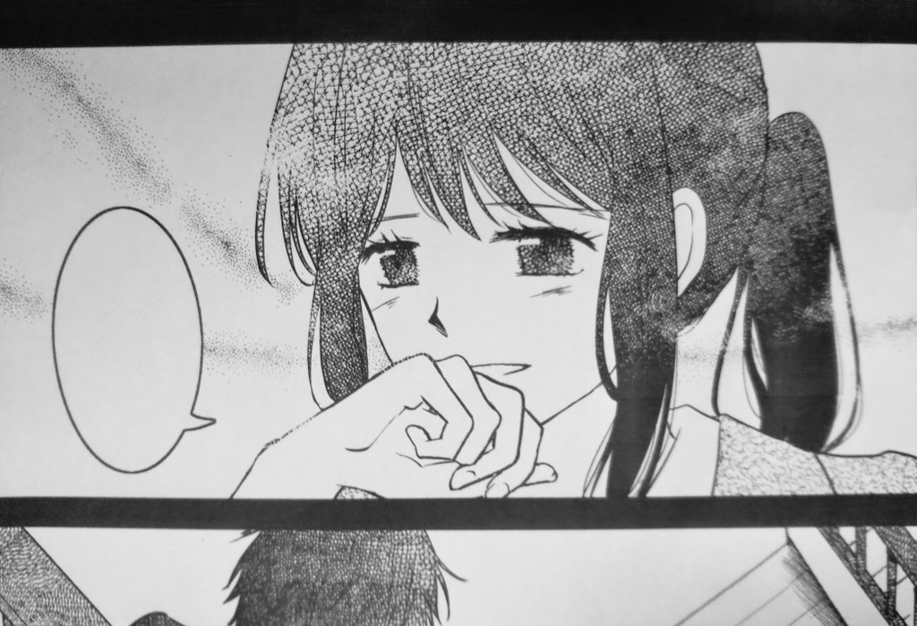 「御手洗家、炎上する」5巻、本日発売です。
父親の治さんの話や御手洗さん宅のお家騒動がメインの昼ドラ感満載の巻になりました。最後の一枚は単行本描き下ろしのシーンで、気に入ってるのでぜひ見てほしいです…!
物語も後半に突入しました。どうぞよろしくお願いいたします!🙇