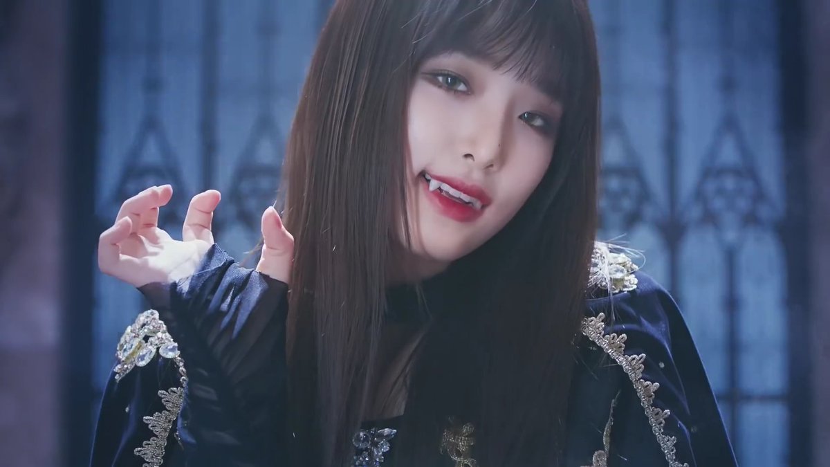 アイズワン バンパイア