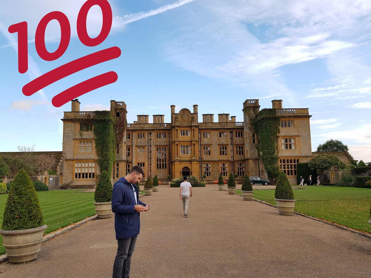 The travel is so worth it when this is your home for the night and office for the day. Thanks for having us @PrePaySolutions. Great walk <a href="/stufenwick7/">Stuart Fenwick</a>. @Colin_TOK can you use your Photoshop skills to edit yourself out of this picture?