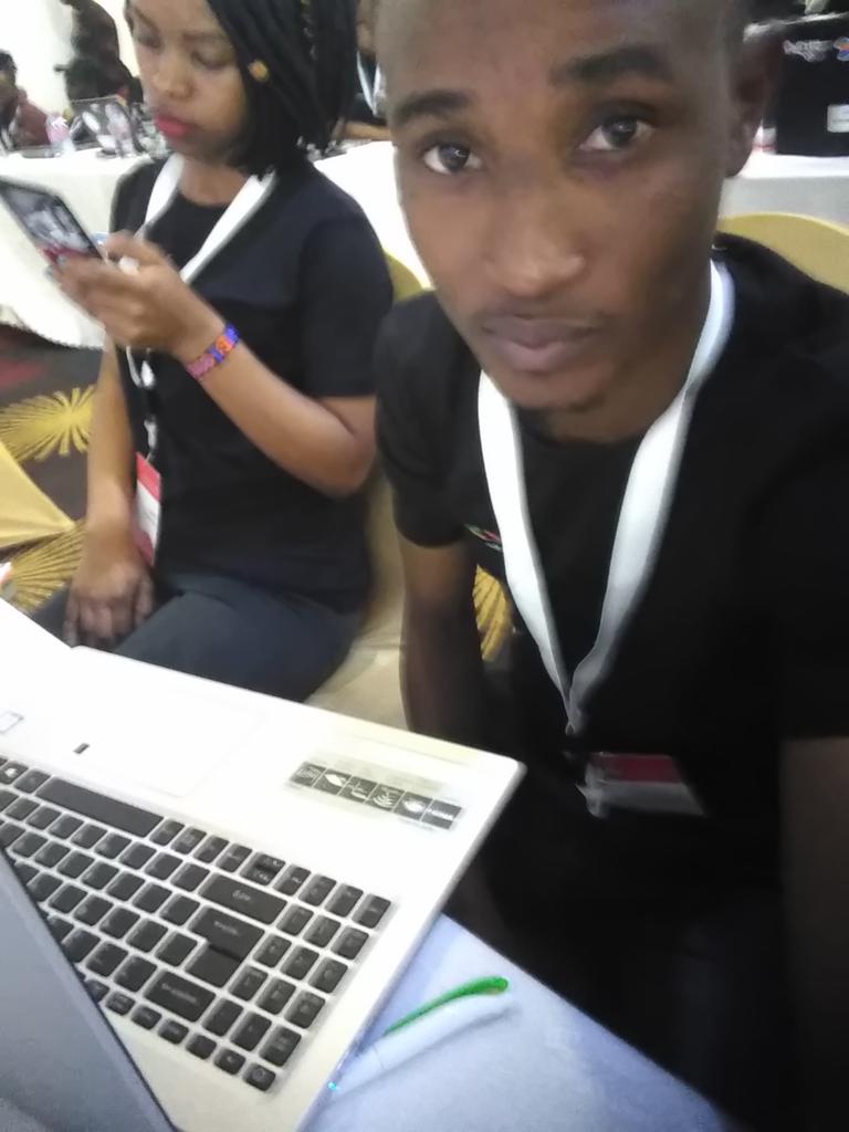 Sir_enjoy1's tweet photo. Feel like to say :
for your #ML feel free to holla mi, up #SSADSCSummit is getting fire this time. @robert_thas
@auwalms @aniediudo @iAmKabiru @geeksherif @IAmSoosy @EricaKHanson @mumbicodes @aminuthegreat @ibro_zango
#SSADSCSummit
#ssadscsummit2019
#GDGSummit2019
#ACCRA https://t.co/EH0k59ae6S