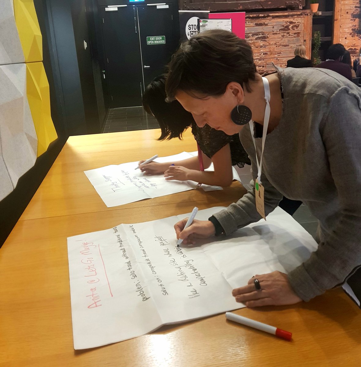 🎤 Love the buzz of the first 30 second #hackathon pitches! 
<a href="/SWMelb/">Startup Weekend Women Melbourne 13-15 September</a> as part of Global #StartupWeekend Women has all first time speakers up behind the mic pitching! 
#GlobalSWWomen #SWMelb #womeninstartups #womeninbusiness