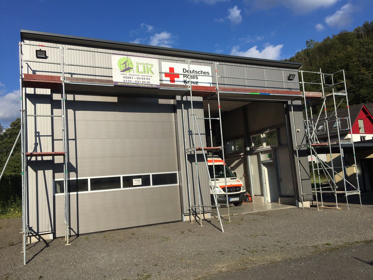 baebeca's tweet photo. Neues Schild für die DRK - https://t.co/tqKRCjV1Bw https://t.co/uE2A3PGy1j