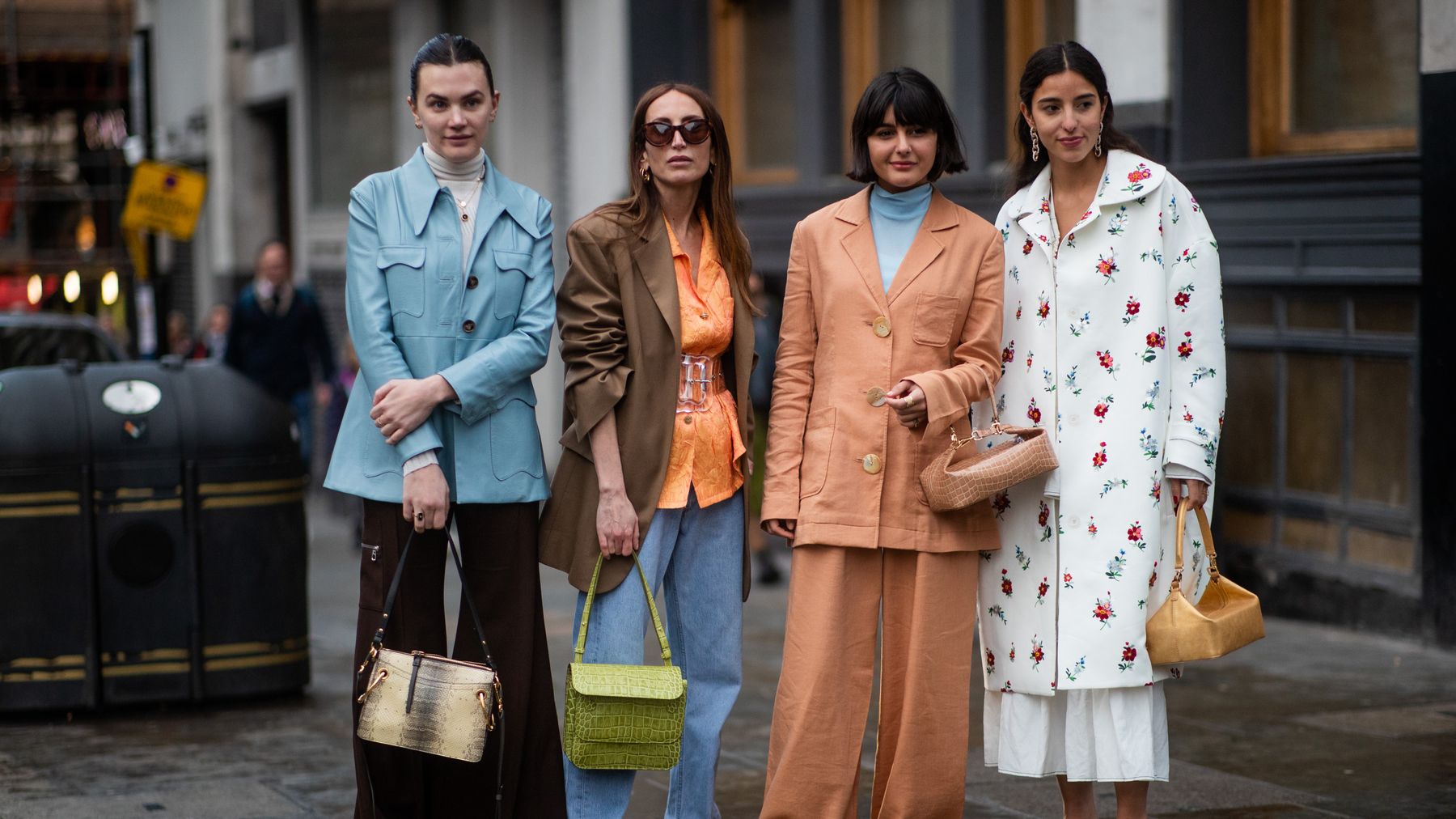 What to Wear in Las Vegas: Hot Weather, Pool Fun, and Club Nights