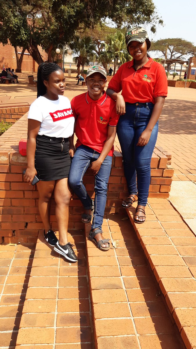 LethaboMulaudzi's tweet photo. #EFFSCREDFRIDAY
@BranchEffsc 💚🖤❤ https://t.co/HYaHF7lwKE