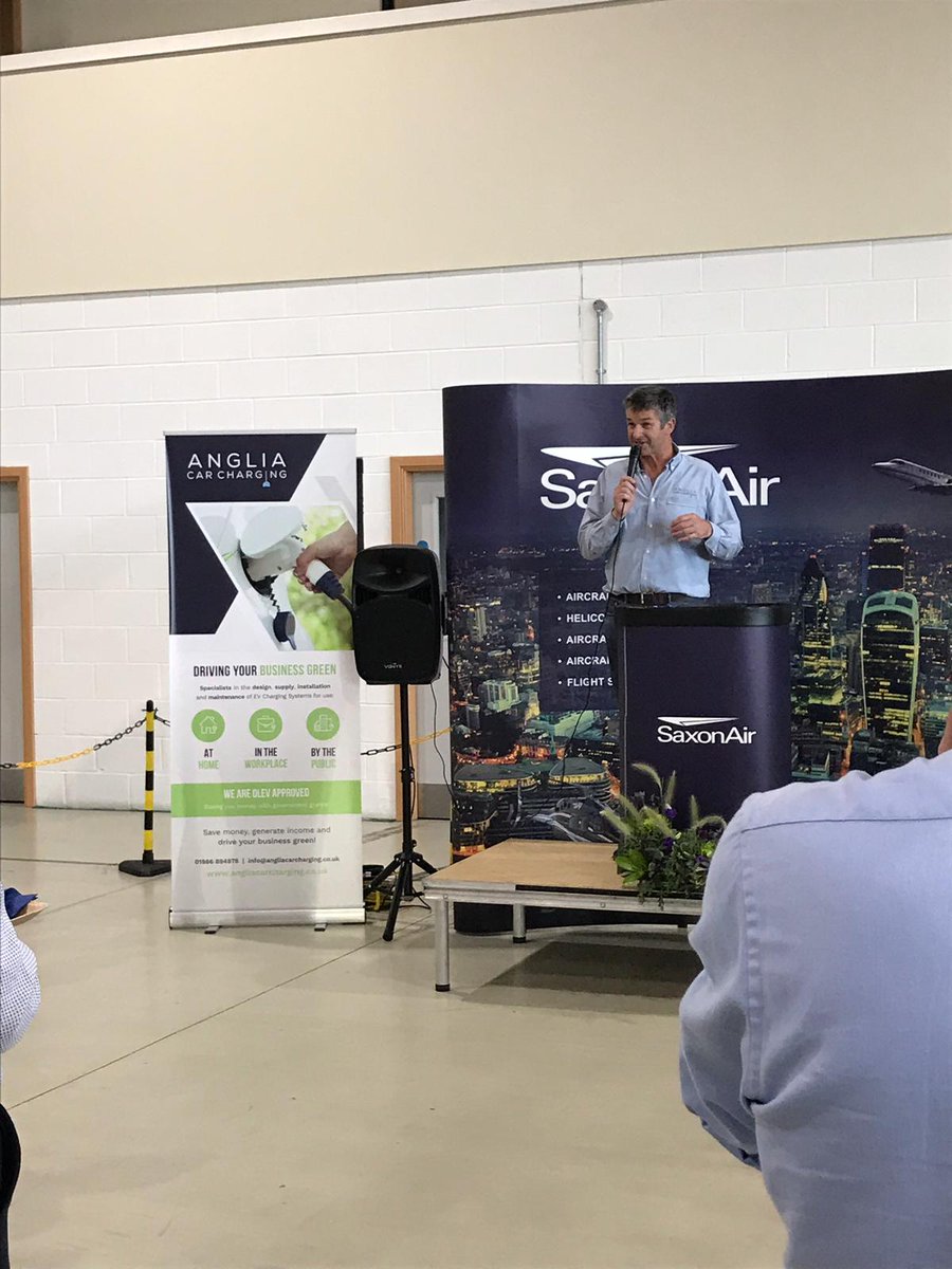 askstephen_uk's tweet photo. 8RC attended another fantastic event last night @SaxonAir.
The #DrivingBusinessGreen event was filled with demonstrations &amp; talks on the new state-of-the-art technology that will make a huge difference to the business industry as we know it. #SaxonAir #ecofriendly #norfolk #8RC https://t.co/G8ifLrybo9