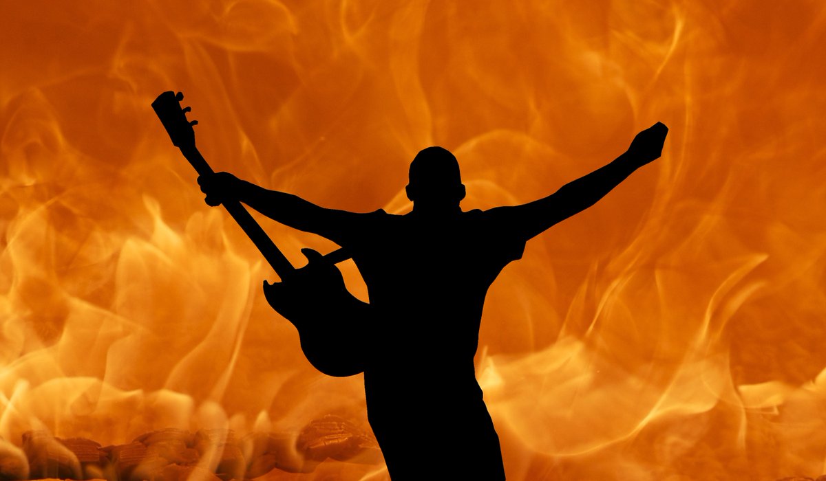 Only_rock_radio's tweet photo. Now on #tiorradio2 IGNITION by THINK INSIDE ME @think_inside_me on https://t.co/nvatzXaRWq https://t.co/zCgsskmLlC