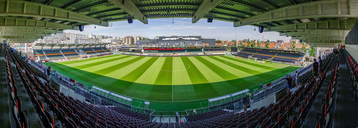 KVO is woensdag gastheer voor <a href="/ClubBrugge/">Club Brugge KV</a> 
in de @UEFAYouthLeague . 
👉 kvo.be/nieuws/kvo-gas…