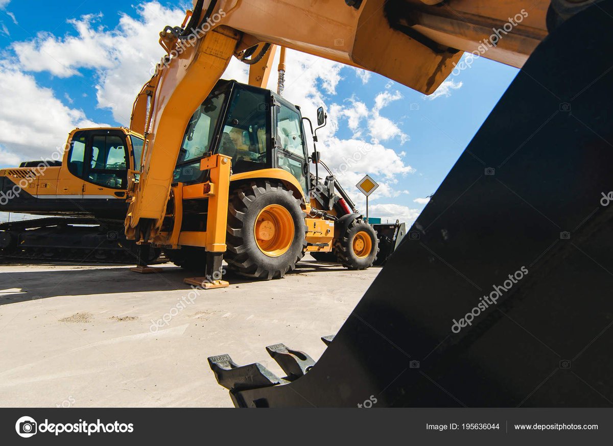 hgjosehernandez's tweet photo. Estamos haciendo acopio desde la Federación de Constructores (@FRECOM) de vehículos de tonelaje para ayudar en #LosAlcazares 

Hemos facilitado a los asociados un teléfono específico para contactar con un coordinador que se encarga de gestionar todo el material.

#DANARMurcia https://t.co/GixSrwfRp3