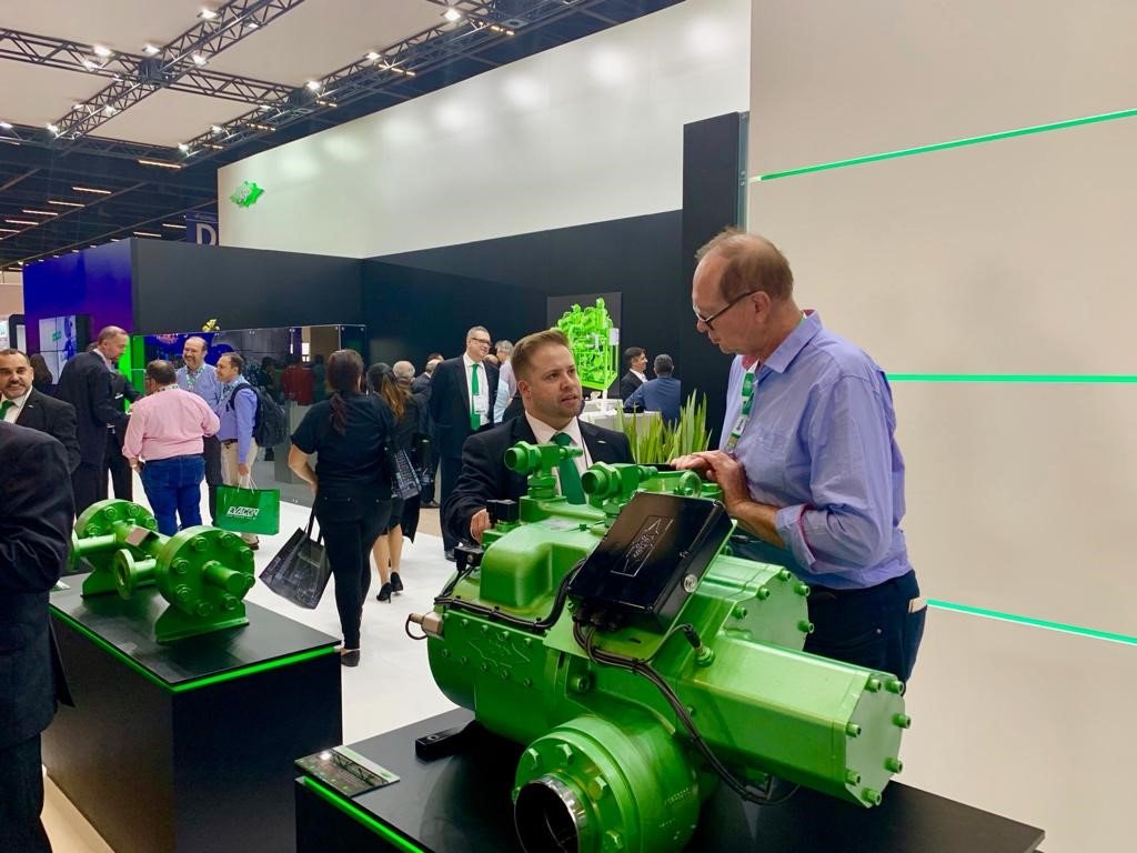 BITZERGroup's tweet photo. Showing #yourgreenworld to all our valued customers and partners at the #Febrava2019! From 10th to 13th September you can find us at our BITZER booth in #SaoPaulo. Just drop by at the ‘heart of freshness’ for some nice and intensive conversations! 😊 https://t.co/UYeyA27nzl