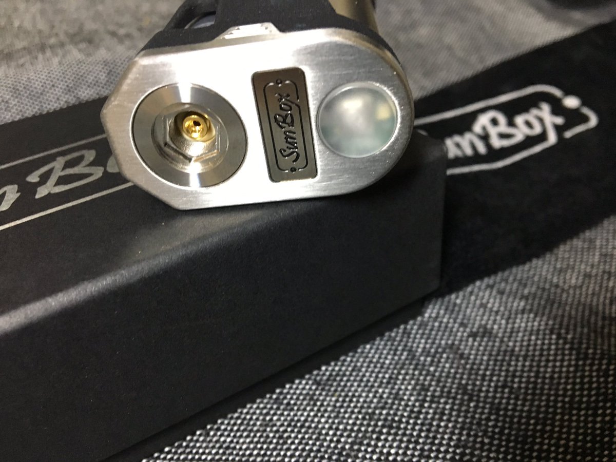 GUIX10A's tweet image. 物欲完全開放中😁

SunBox GameOVer3 
着弾‼️

アトマを何にしよう😕

#VAPEWORXS 
#SunBox 
#GameOVer3