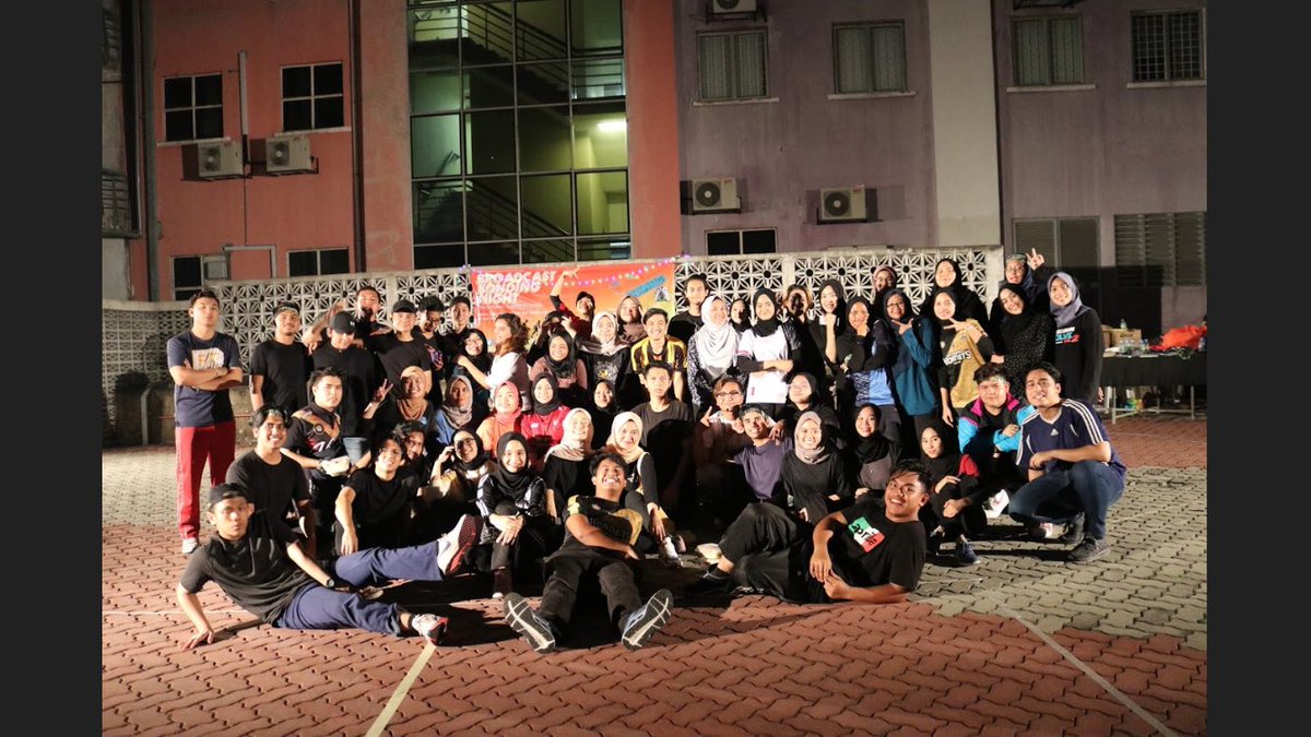 bosuitmofficial's tweet photo. BROADCAST BONDING NIGHT

Venue: Dataran Gunasama
Date: 11 September 2019
Time: 6:30pm - 11:00pm 

#BroadcastersOfShahAlam
#UiTMShahAlam 
#BBNight https://t.co/7B0pSkNpCG