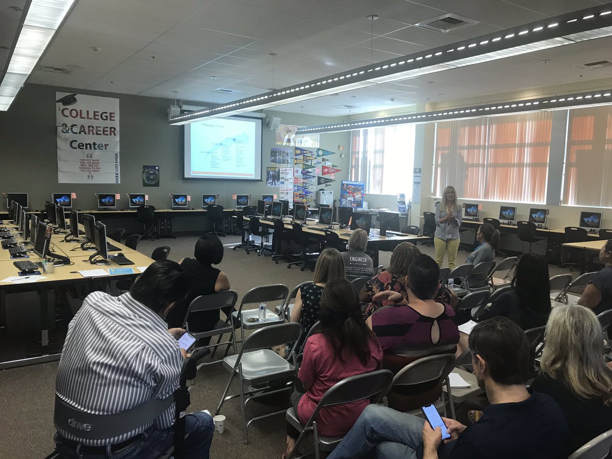 ParentRaider's tweet photo. Coffee with the Principal Billingslea and discussing RCHS mission and vision. @SupeLindaLuna @WUSDK12 https://t.co/s3L3mKjnjQ