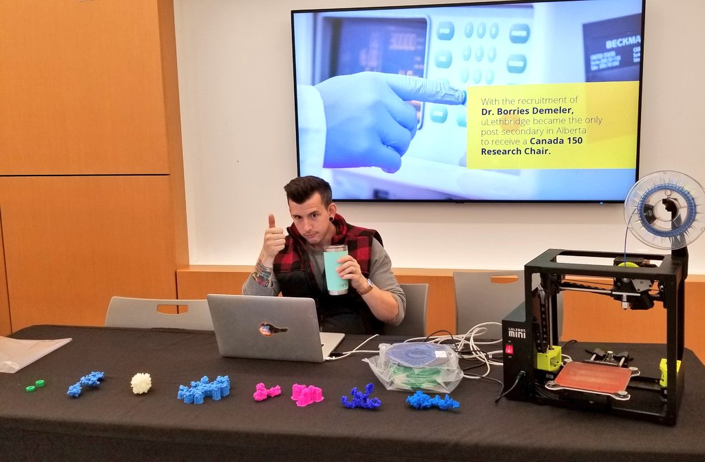 trushar_7's tweet photo. @ScienceLuc and I are setting up 3D printer booth. Applications of 3D printing in #Biochemistry teaching! 🧬🦠🧫 #BigBangOpening Ceremony #ScienceCommons @ULethbridgeNews @UofLArtsci @ULagility @uLethbridge #UlethTeachingCentre https://t.co/l6GsSeRMh7